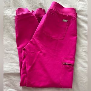 Figs- Raspberry Sorbet - Like New